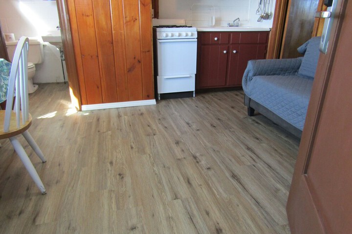Room 160 of 219