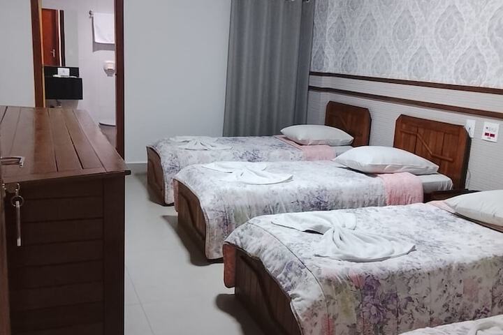 Room 28 of 154