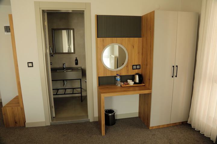 Room 22 of 39