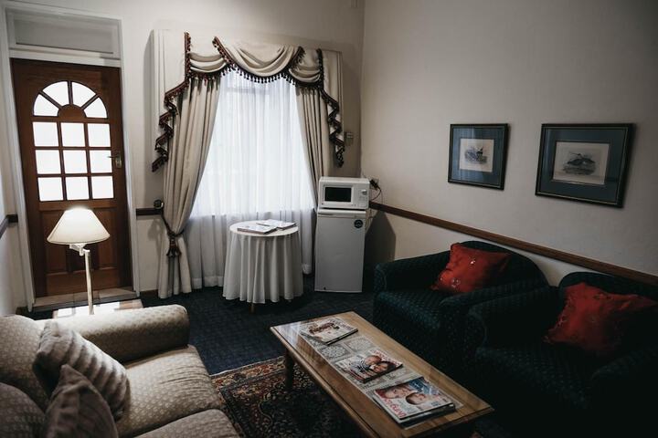 Room 29 of 54