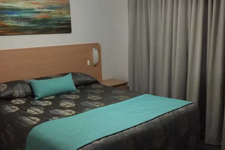 Room 11 of 74