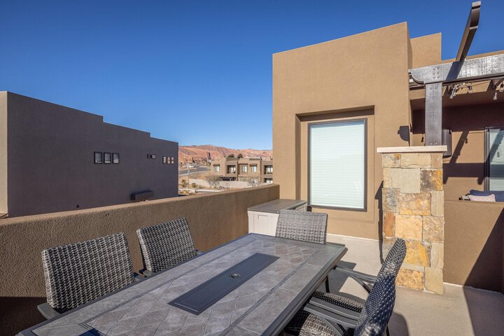 Terrace/Patio 23 of 45