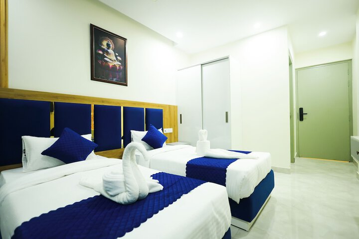 Room 19 of 27