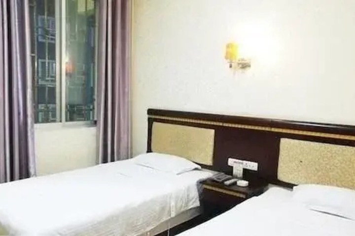 Guilin Lianhua Hotel