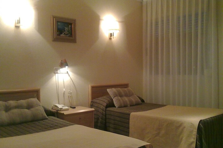 Room 7 of 26