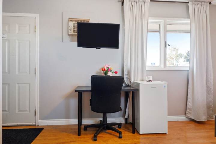 Room 13 of 29