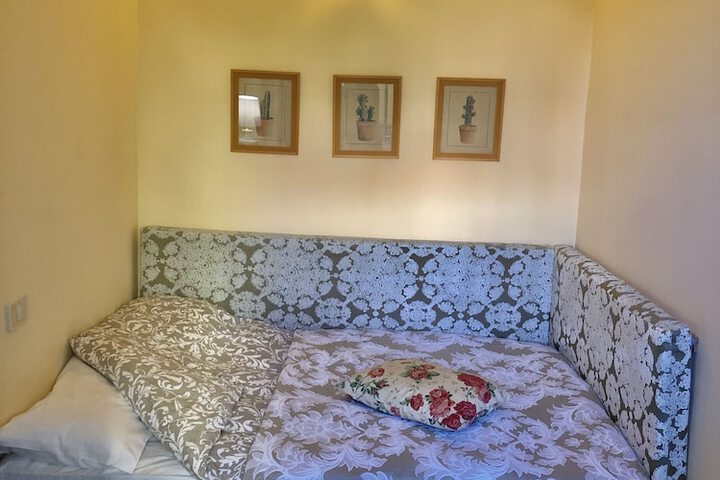 Room 28 of 91
