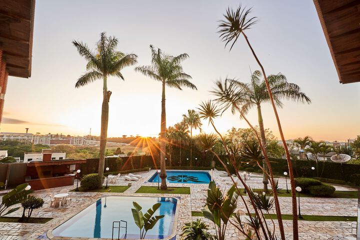 Hotel with Pool