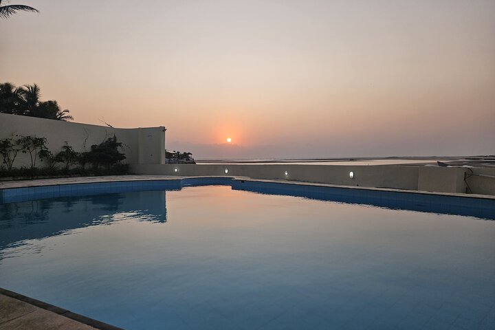 Pool 30 of 63