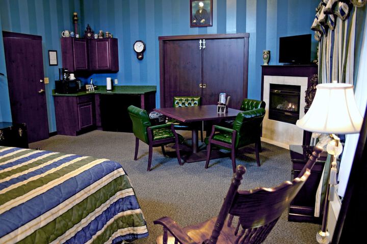 Room 3 of 57