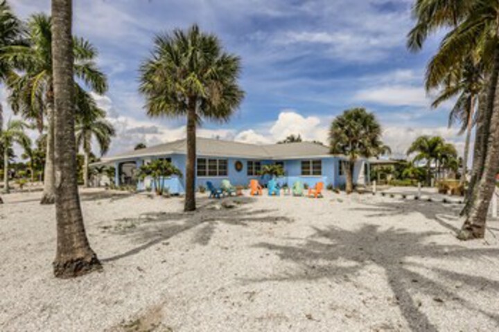 Photo of 100 Mid Island Midisland Dream
