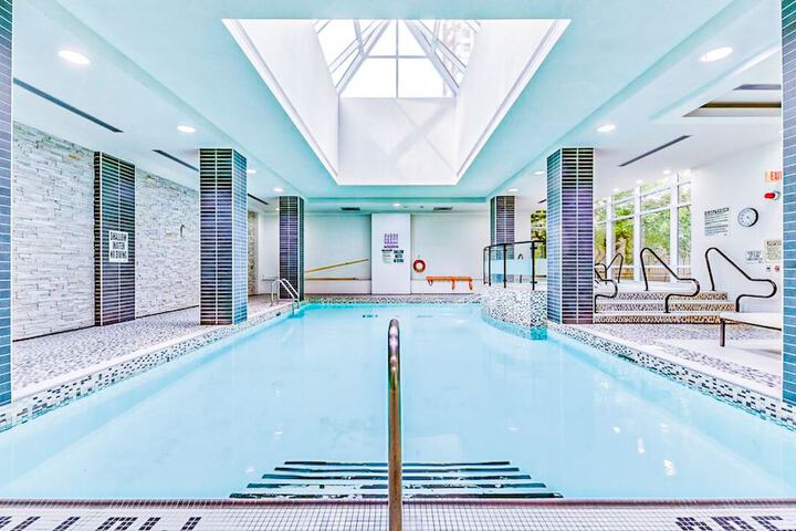 Pool 14 of 25