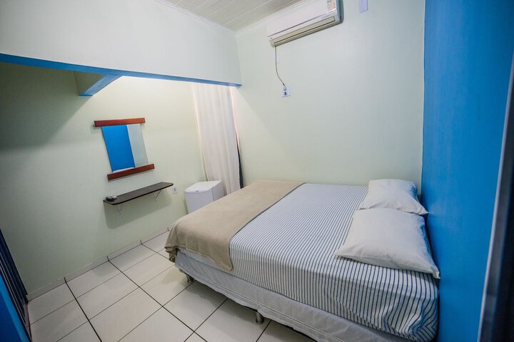 Room 10 of 20