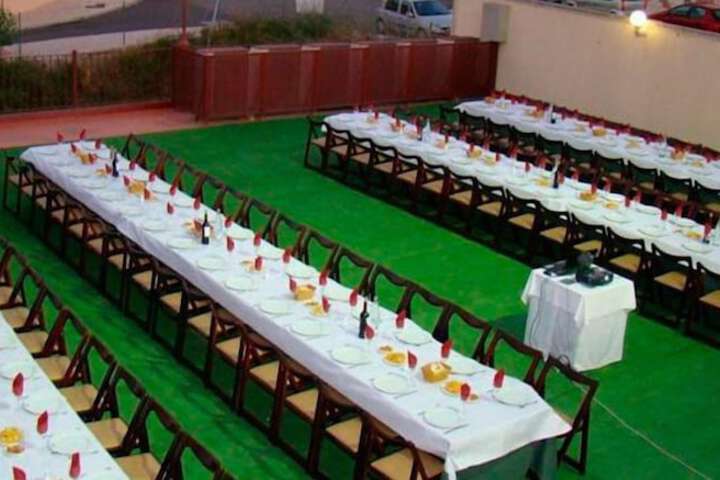 Banquet hall