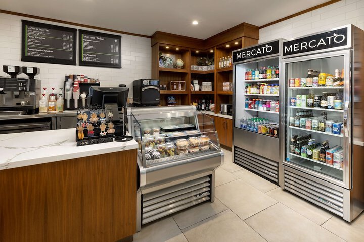 Snack bar