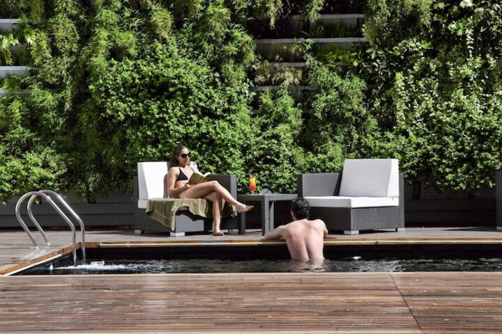 Pool Hotel