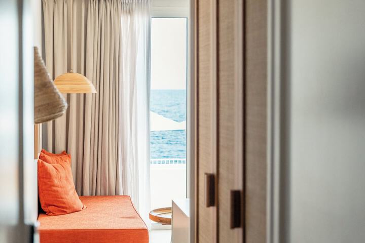 Hotel 182 of 205