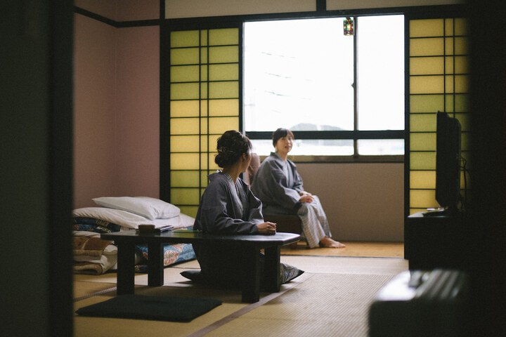 Room 2 of 31