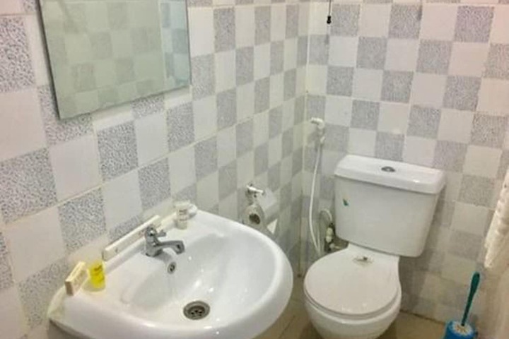 Room 20 of 25