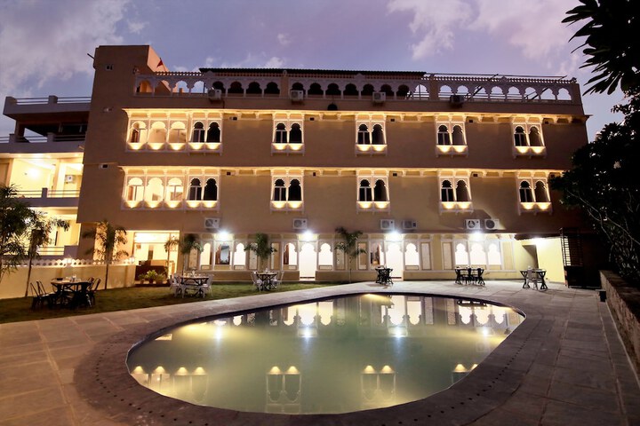 Hotel 31 of 32