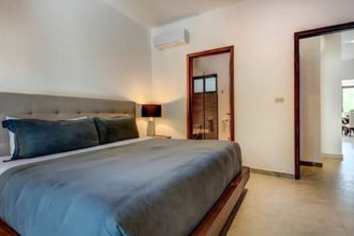 Room 19 of 45