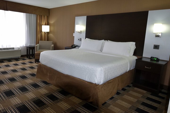 Room 4 of 47