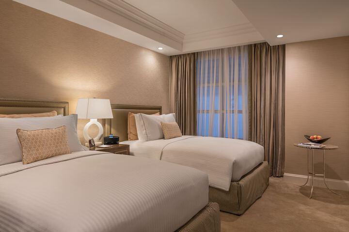 Room 4 of 87