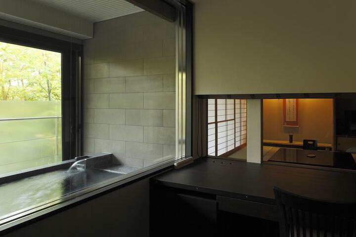 Room 19 of 72