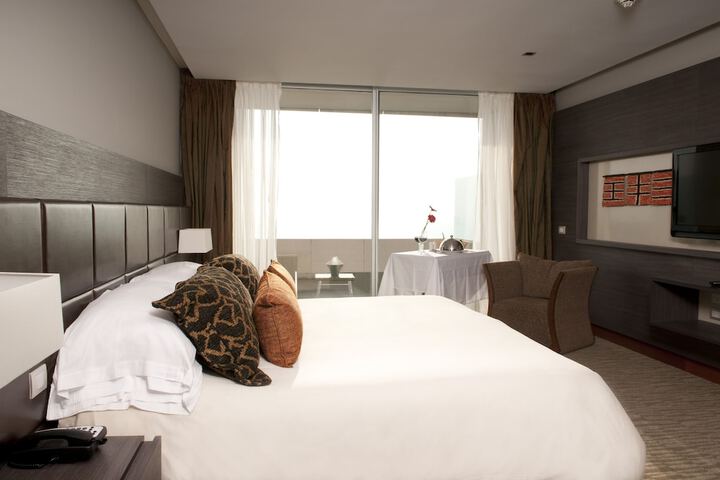 Room 4 of 81