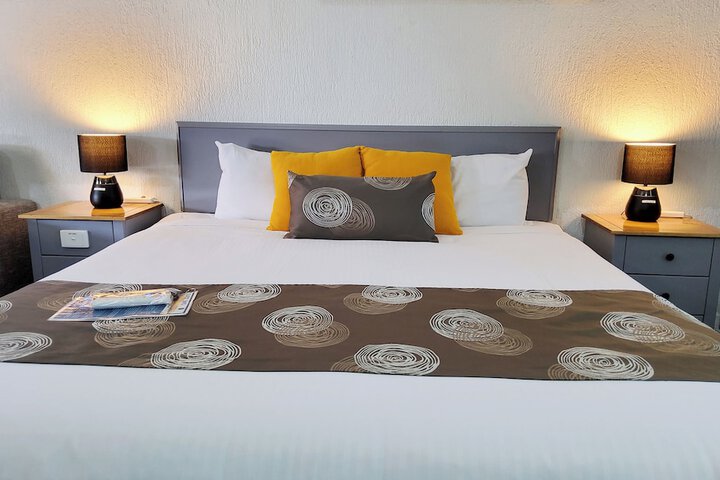 Room 27 of 105