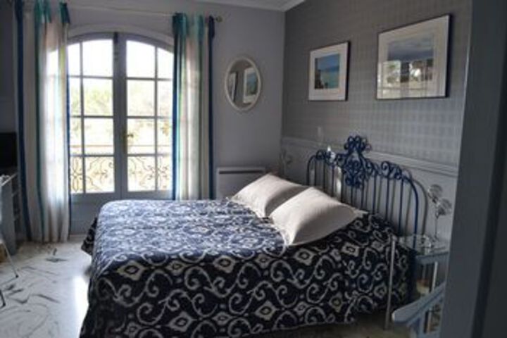 Room 27 of 45