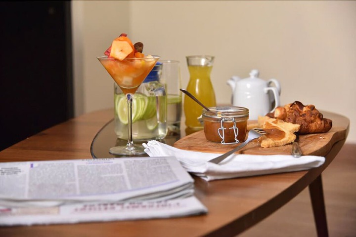 Breakfast/Coffee Service 33 of 37