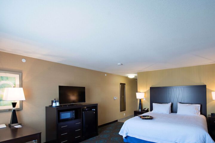 Room 9 of 29