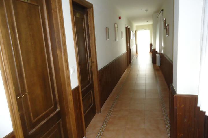 Ballroom/Hall 24 of 31