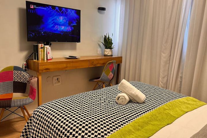 Room 7 of 35