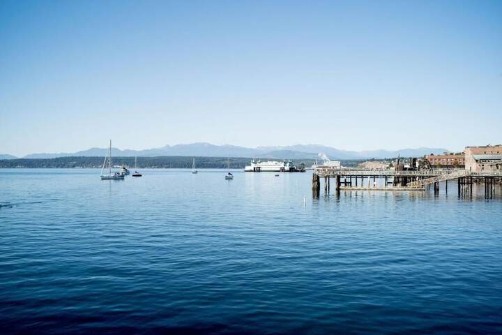 Hotel Interior 13 of 28