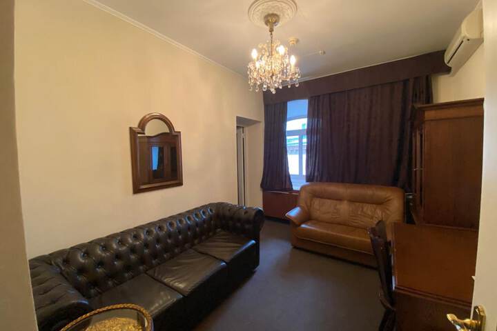Room 29 of 61