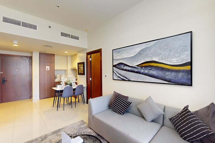 Room 16 of 26