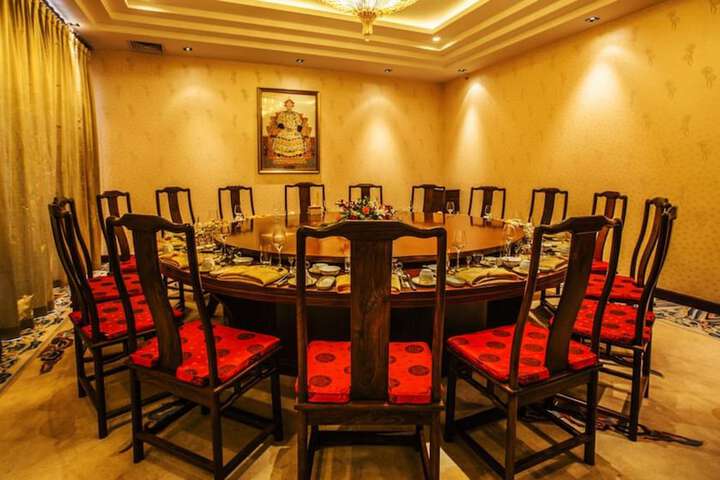 Dining 46 of 65