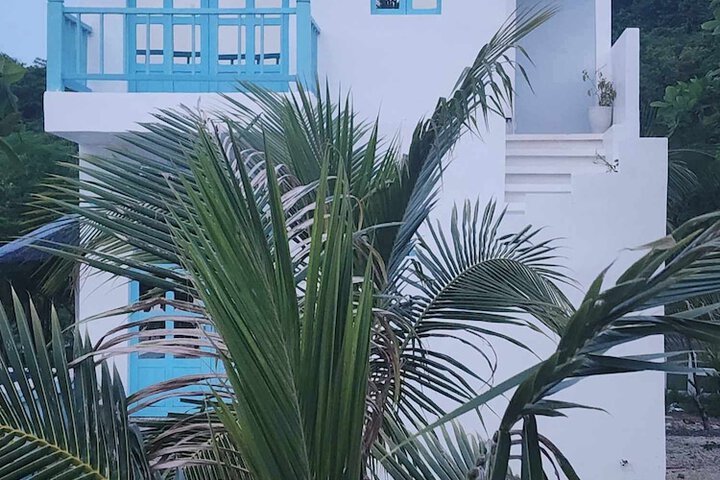 LA GRANDE SHORES Beach Resort in Santa Fe