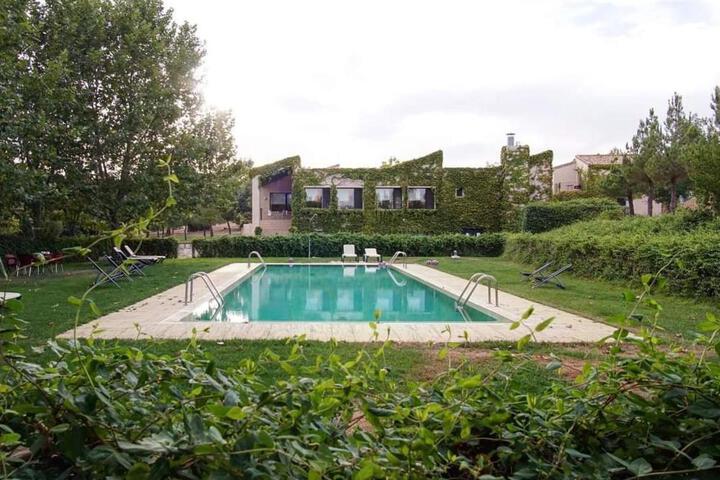 Hotel Rural Casa Pernías