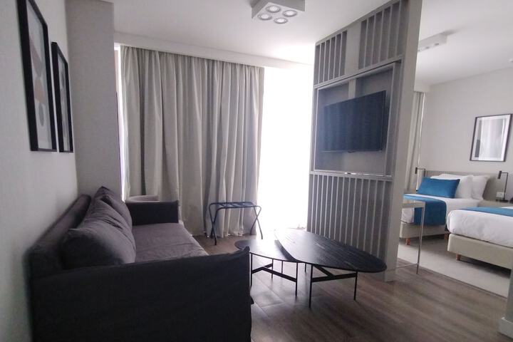 Room 69 of 99