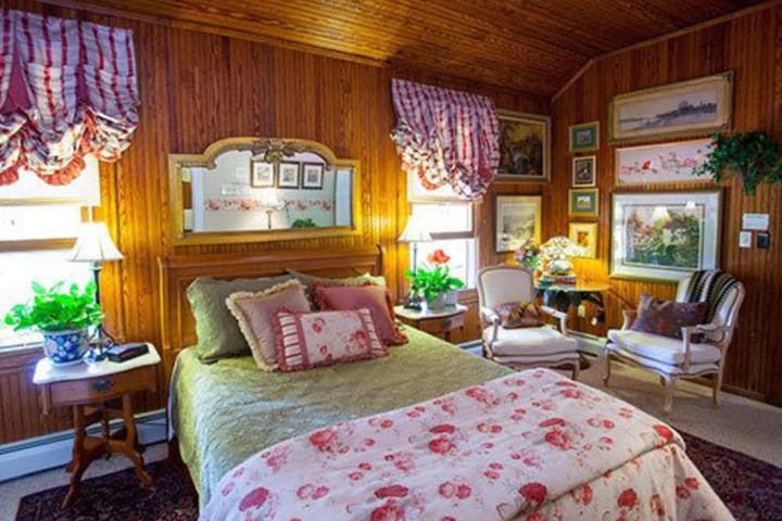 Hotel Interior 76 of 97