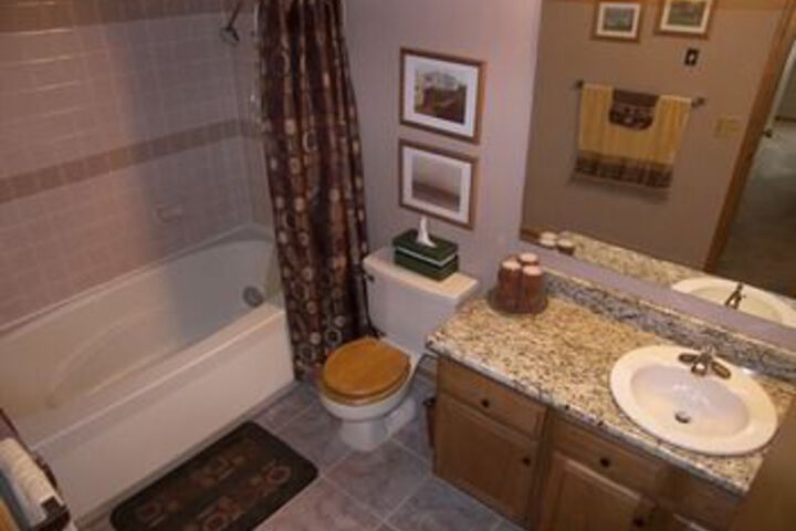 Room 3 of 25