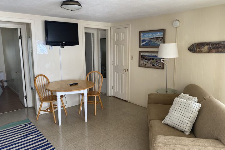 Room 14 of 84