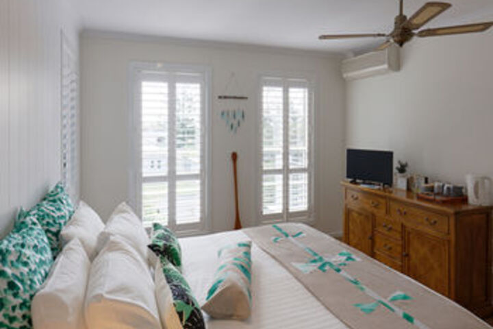 Room 15 of 29