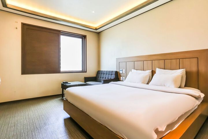 Jeju Hotel W