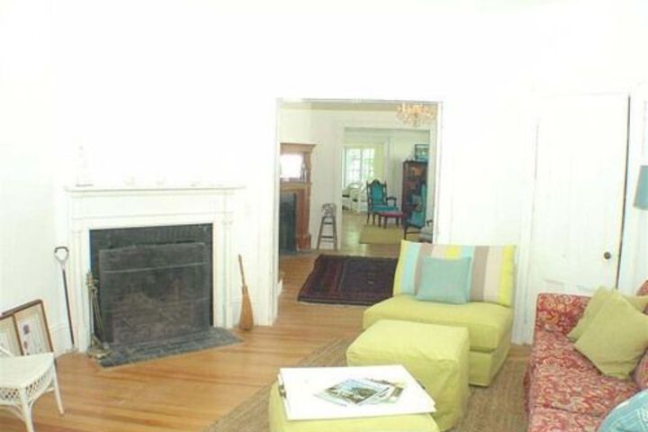 Room 16 of 21