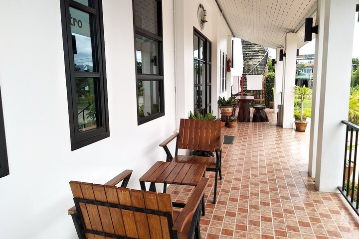 Terrace/Patio 14 of 27