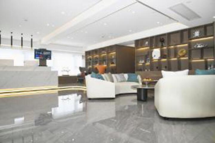 Yunman Platinum Hotel (Danyang Wuyue Plaza Branch)